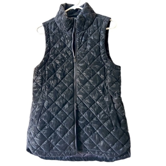 Athleta Whisper Featherless Black Vest Size XXS - Picture 1 of 12
